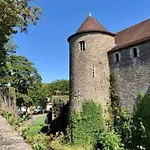 Au Pied Des Remparts Avec Place De Parking Булонь-сюр-Мер