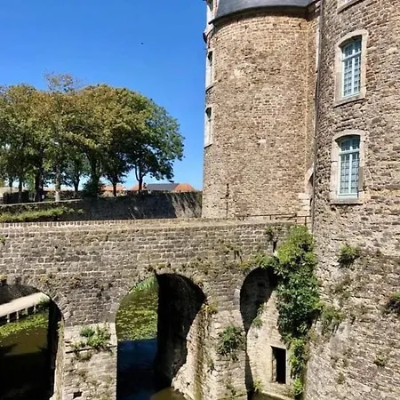 Au Pied Des Remparts Avec Place De Parking Apartmán Boulogne-sur-Mer