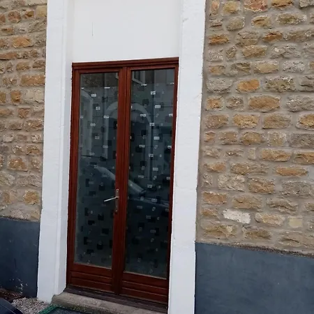 Au Pied Des Remparts Avec Place De Parking Апартаменты Булонь-сюр-Мер