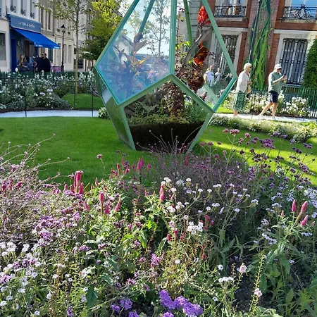 Lägenhet Au Pied Des Remparts Avec Place De Parking